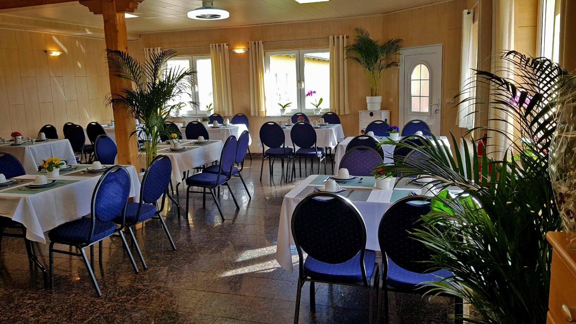 Pension Zum Lindenwald Colbitz Extérieur photo